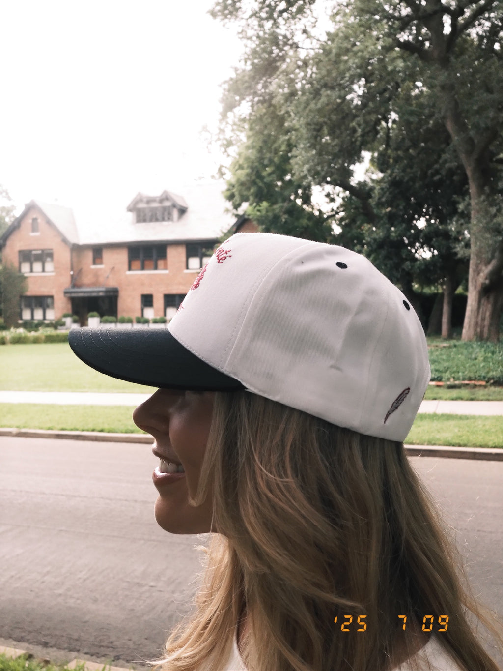 La Volonte "Friends and Family" Hat