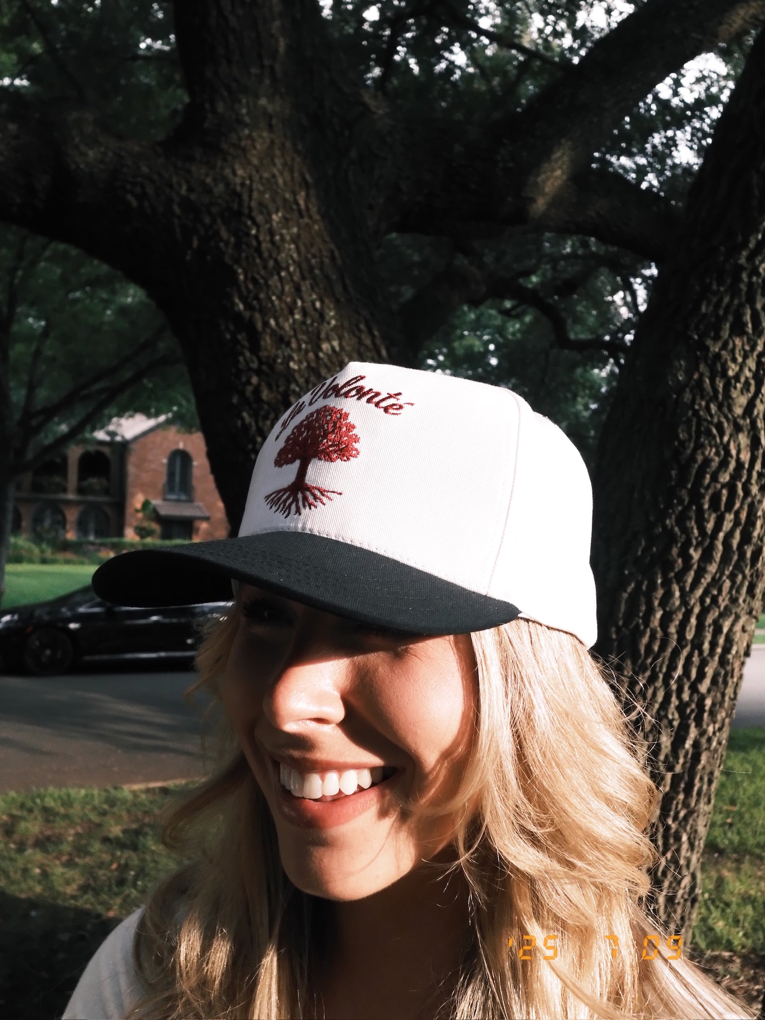 La Volonte "Friends and Family" Hat